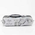 Load image into Gallery viewer, Leica M3 Double Stroke Rangefinder Camera (Silver- Chrome)
