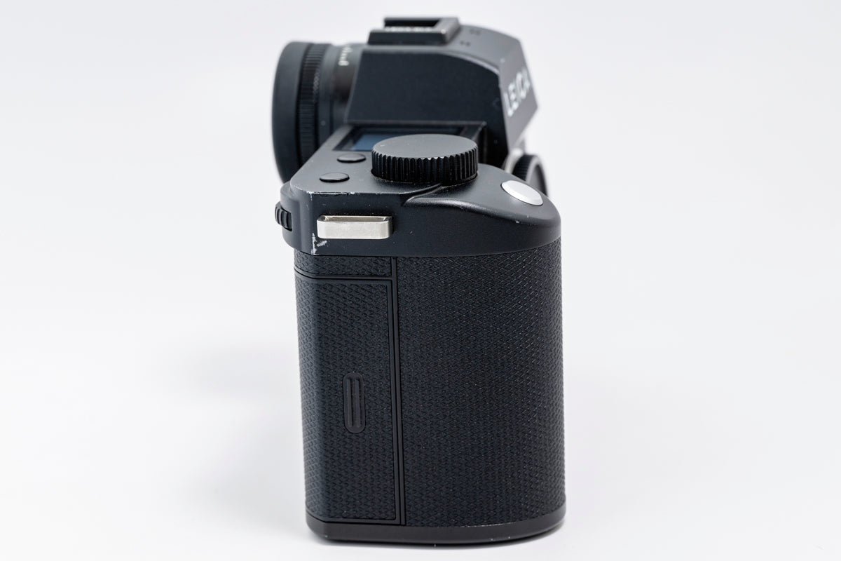 Leica SL2 Mirrorless Digital Camera (Used Good)