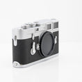Load image into Gallery viewer, Leica M3 Double Stroke Rangefinder Camera (Silver- Chrome)
