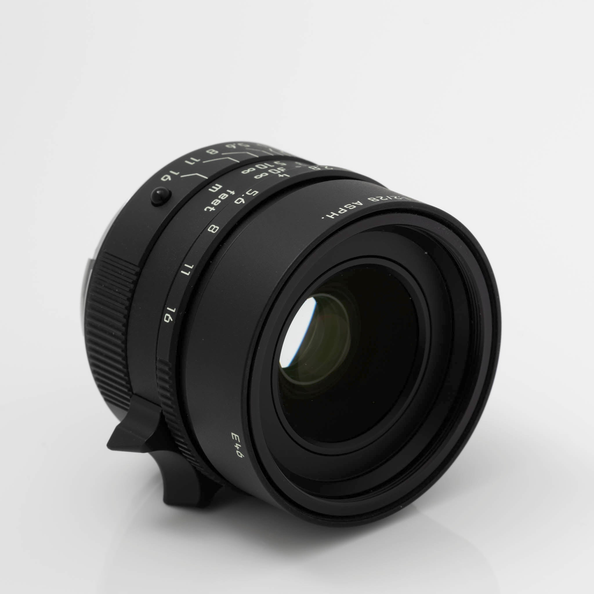Leica Summicron-M 28mm f/2 ASPH Lens – Matte Black Paint (Limited Edition, 450 Units)