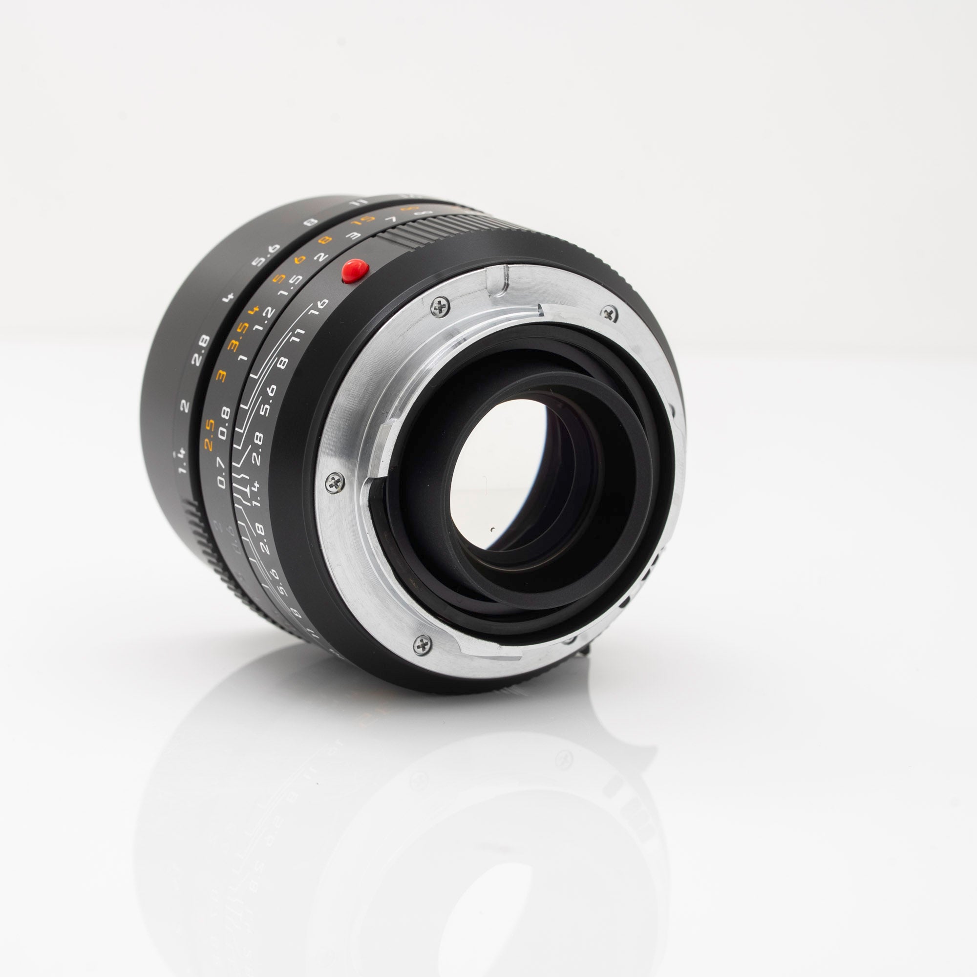 Leica 35mm f/1.4 Summilux-M ASPH Lens, Black #11726 (2022 Version)