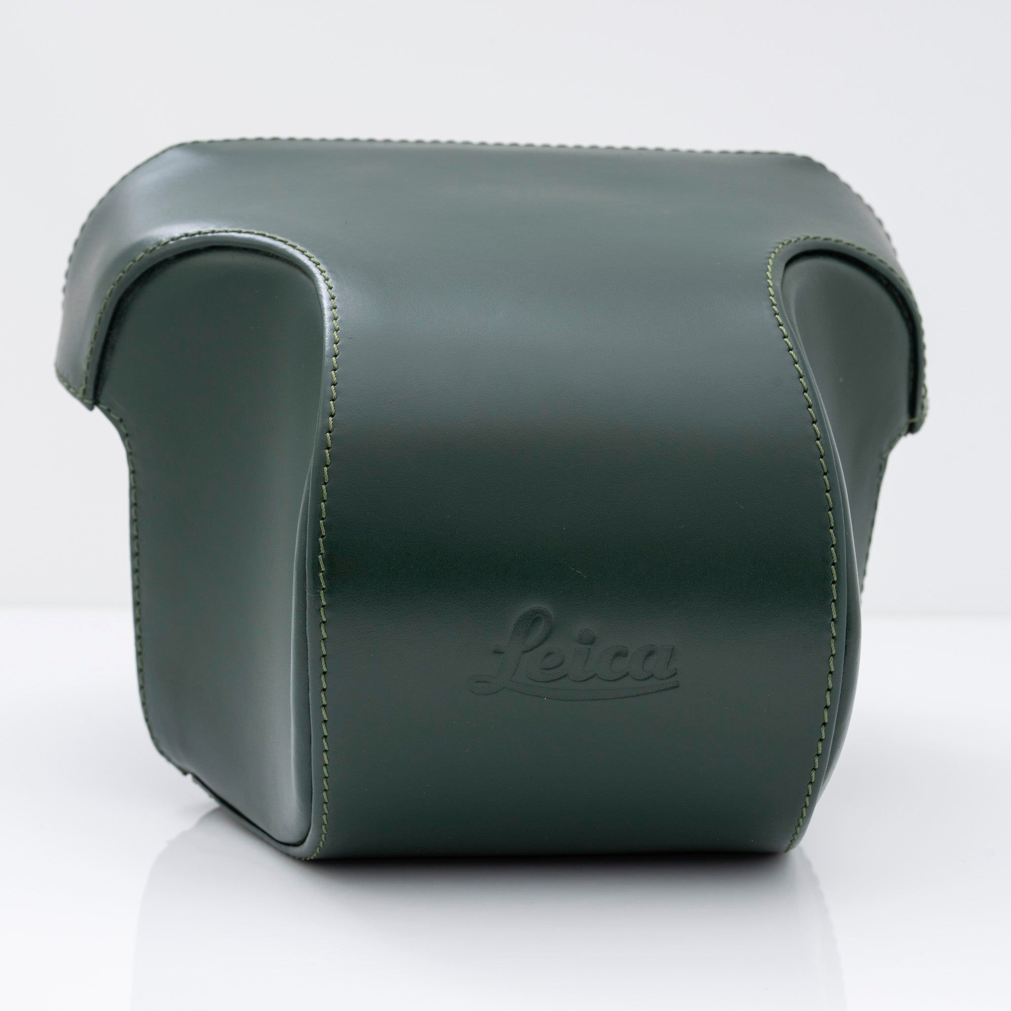 Leica M7 à la Carte – Custom Green Leather Edition Rangefinder Camera