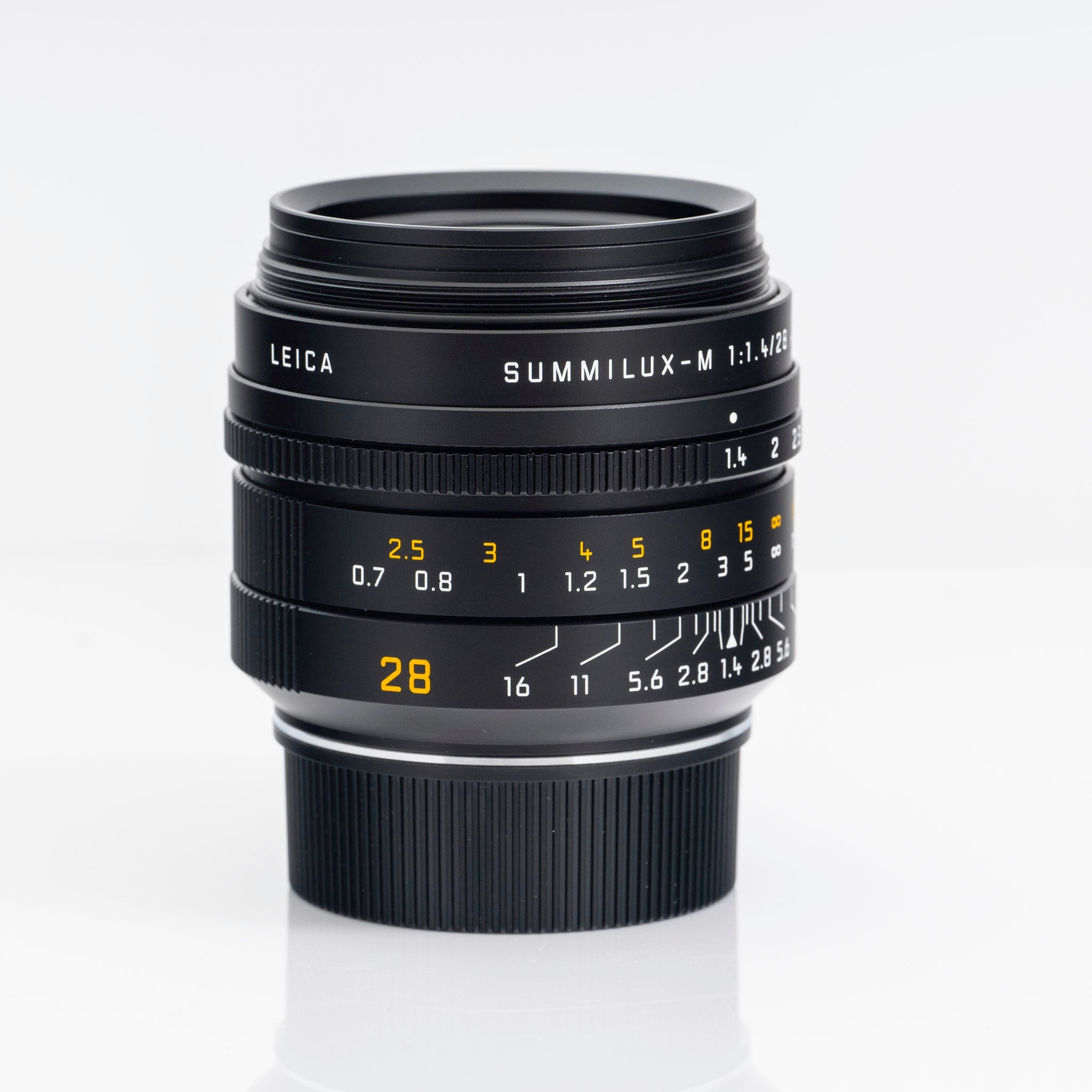 Leica Summilux-M 28mm f/1.4 ASPH. Lens Black #11668